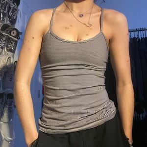 never worn lulu lemon tank